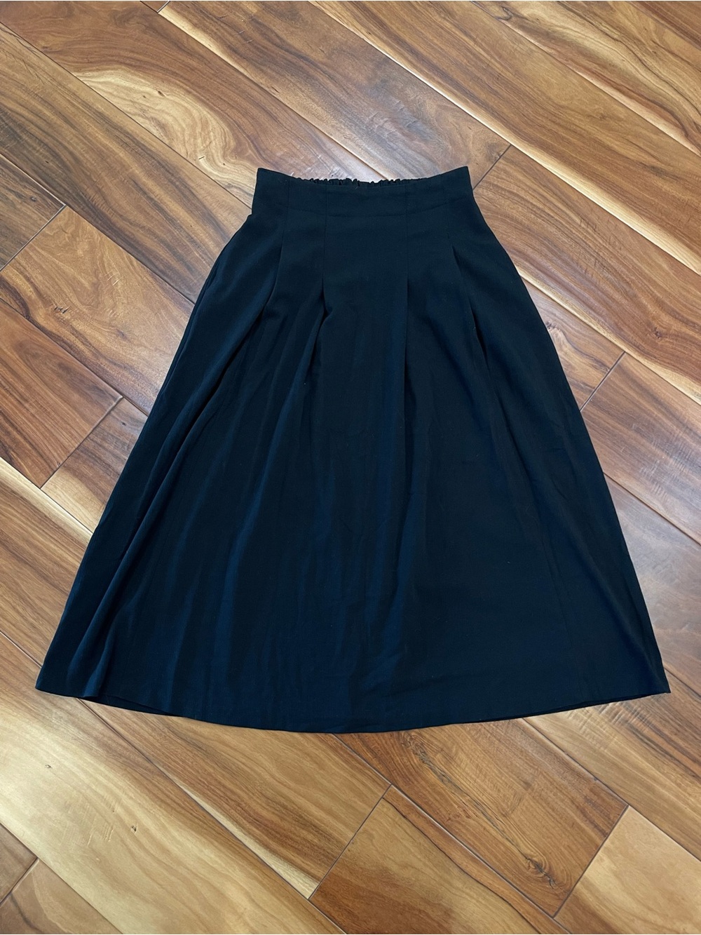 Vintage 90’s Toni Garment for CC Magic black midi skirt size 10 retro minimalist